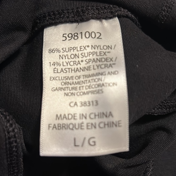 🌺NWOT🌺 Tuff Athletics Mid Calf Yoga Pants - Size L - Picture 2 of 3